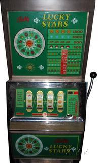 Lucky star slot machine game