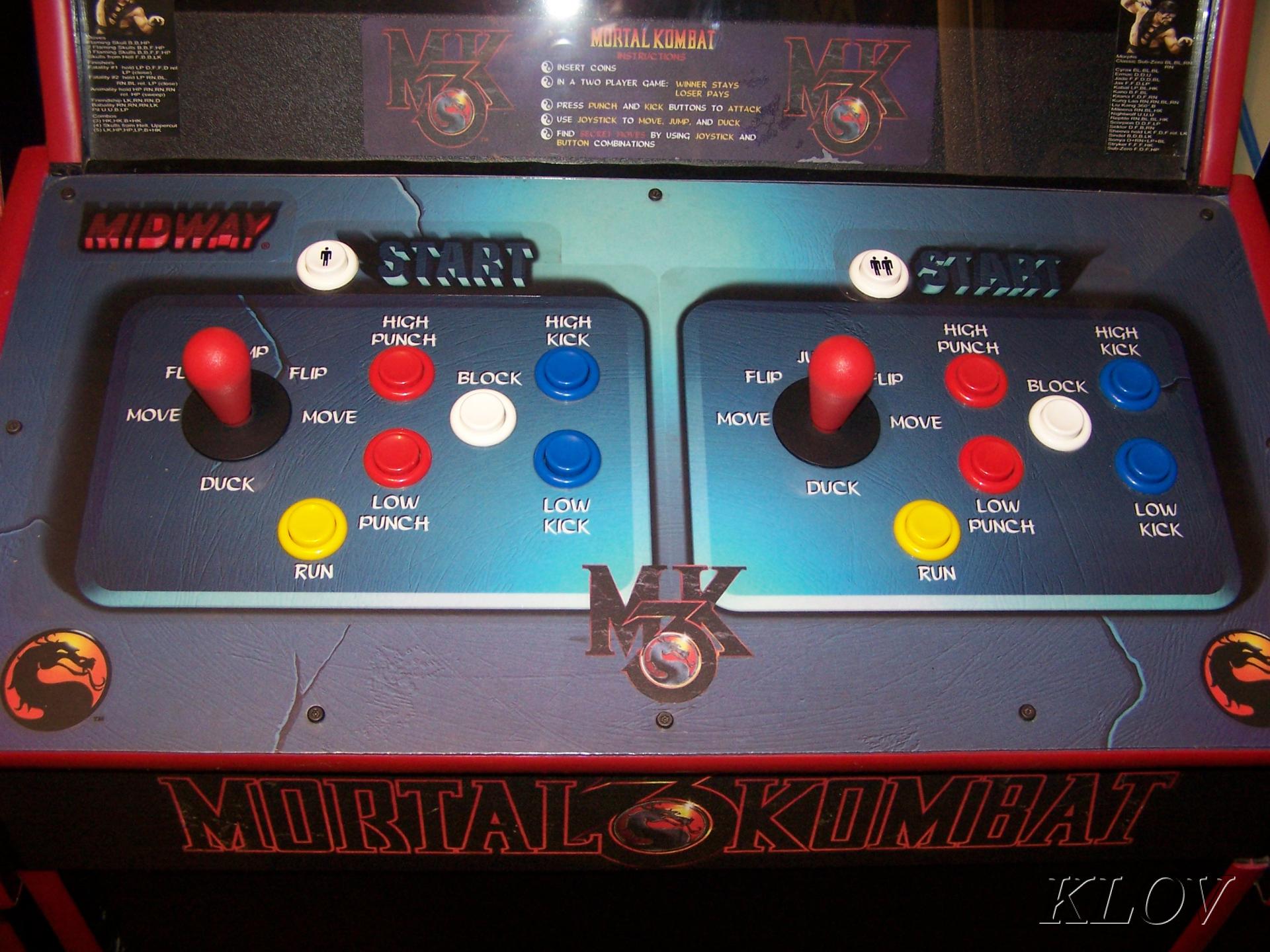 Ultimate Mortal Kombat 3 marquee (full size cabinet) – Szabo's Arcades
