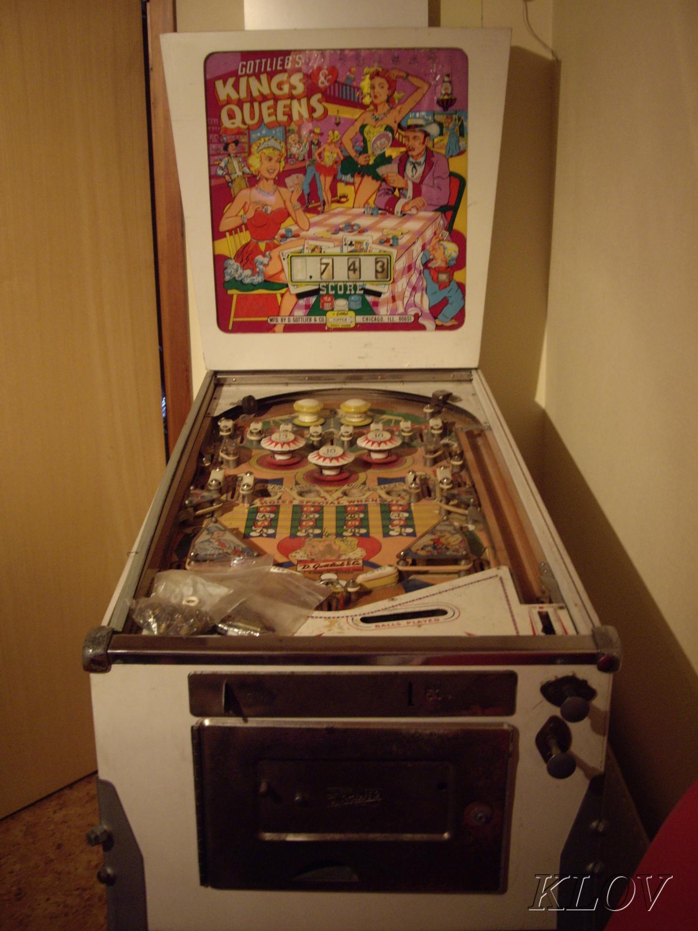 kings and queens pinball