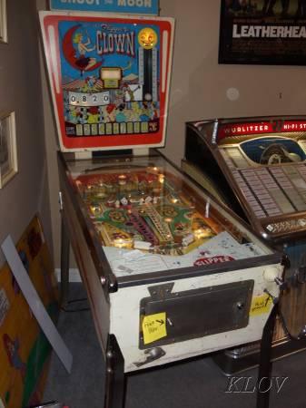 flipper clown pinball